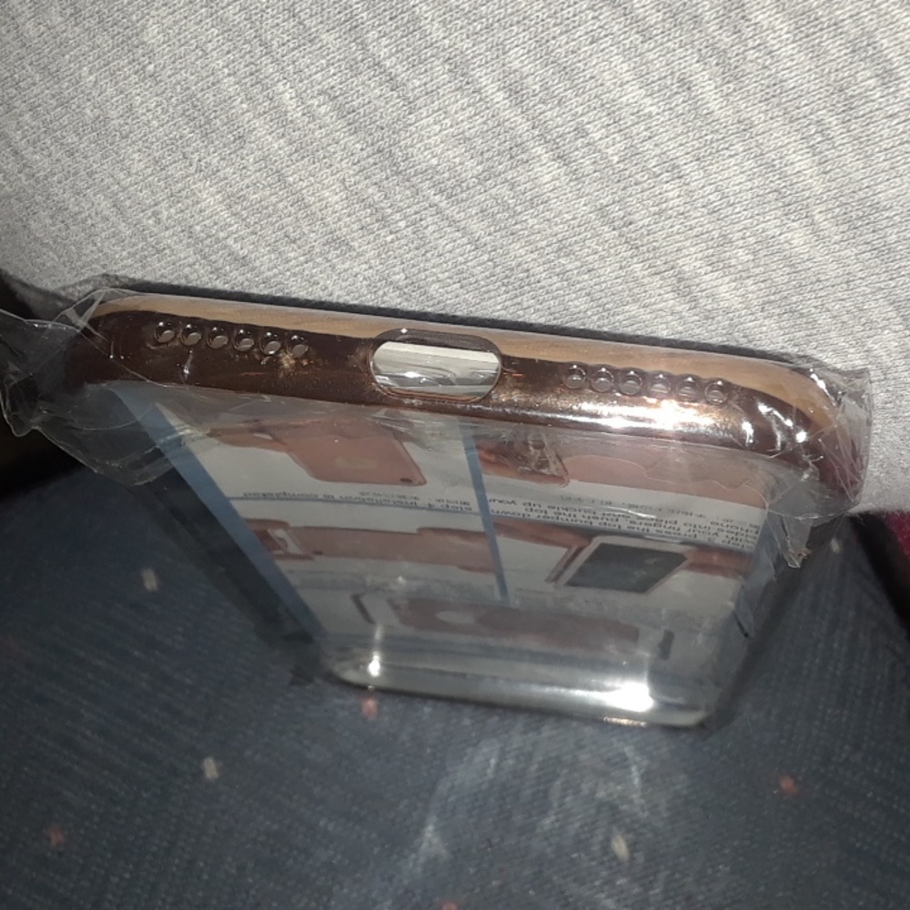 iPhone 7 case - Picture 4 of 5